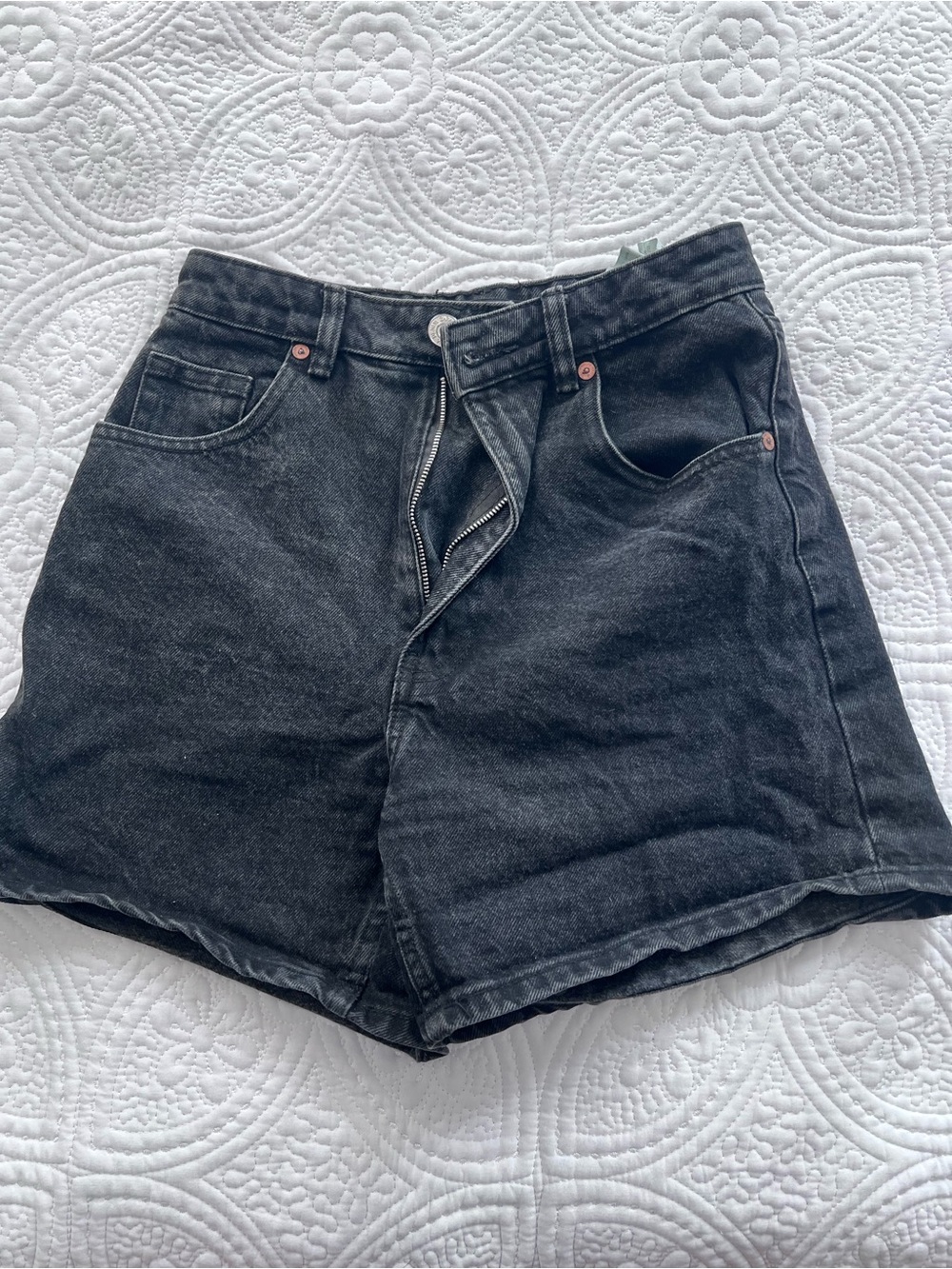 Zara High-Rise Black Denim Women’s Shorts